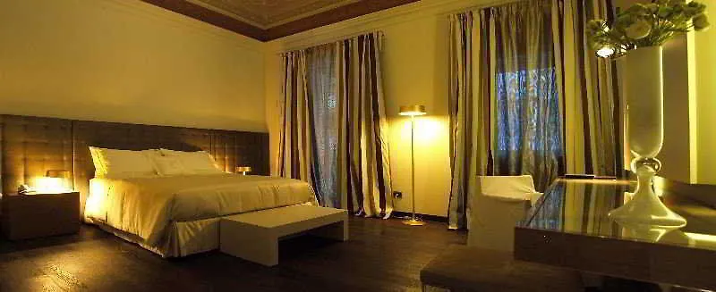 Hotel Romano House كاتانيا 4*,  إيطاليا