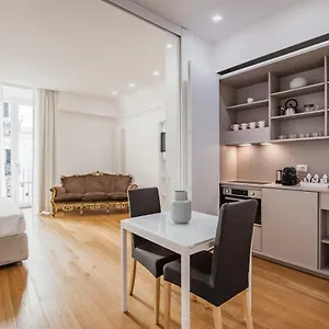 Apartment Rg7, CTA