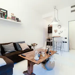 Giovio Loft - The House Of Travelers Apartment Como