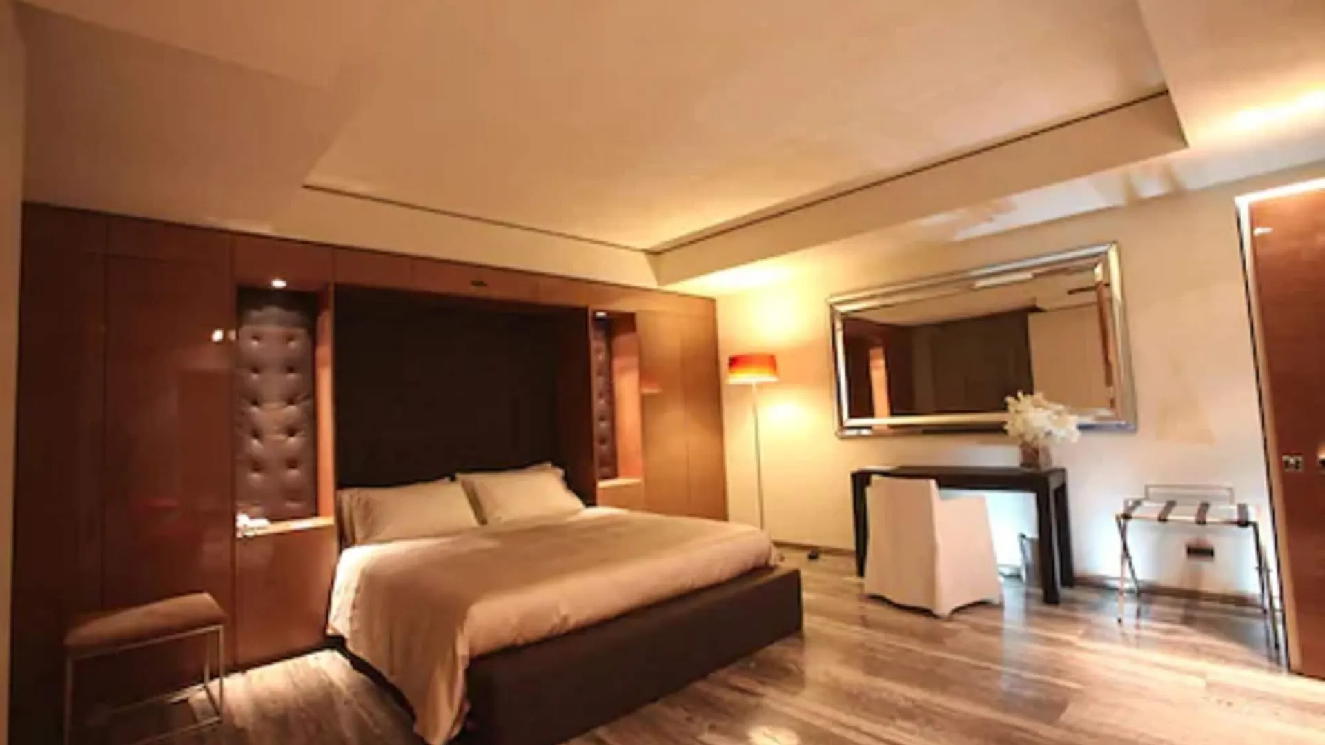 Hotel Romano House Катания