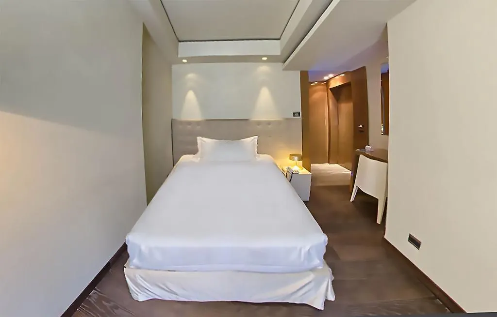 Hotel Romano House Катания